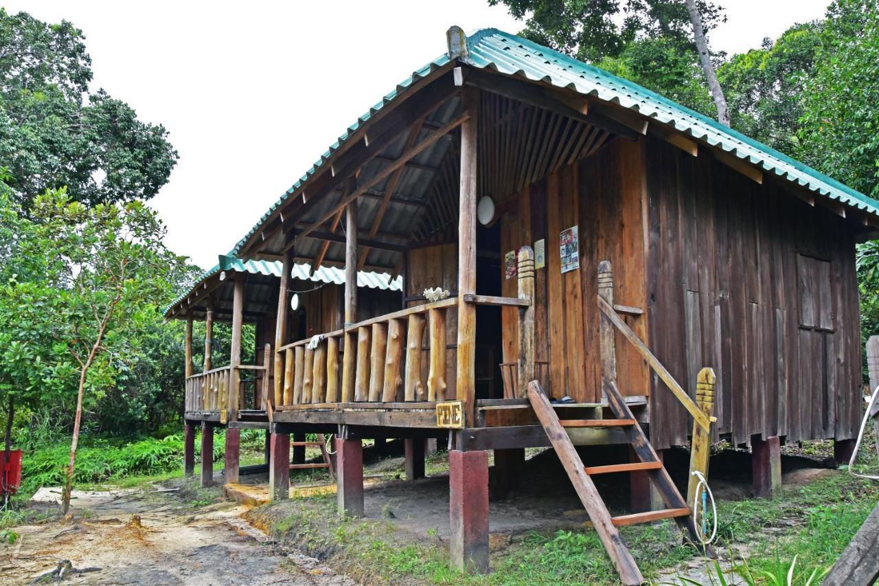 Mad Monkey Koh Rong Samloem Vandrarhem Koh Rong Sanloem Exteriör bild